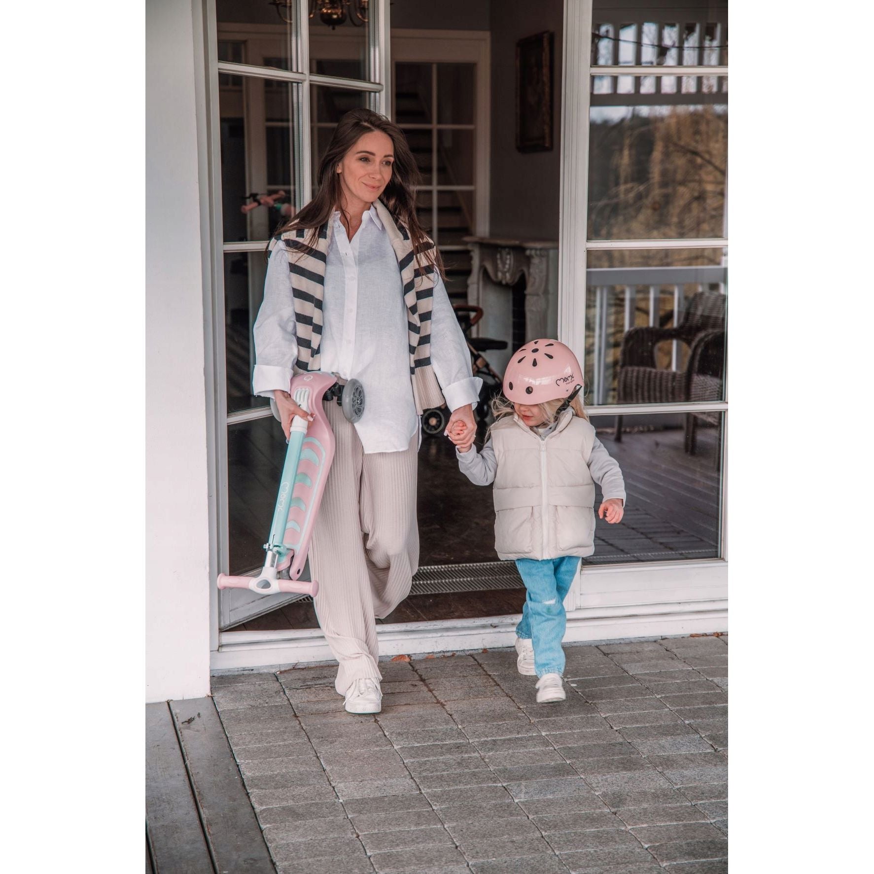 HULAJNOGA-TROJKOLOWA-SKLADANA-KOLA-LED-MoMi-VIVIO-Klasa-lozysk-ABEC-9