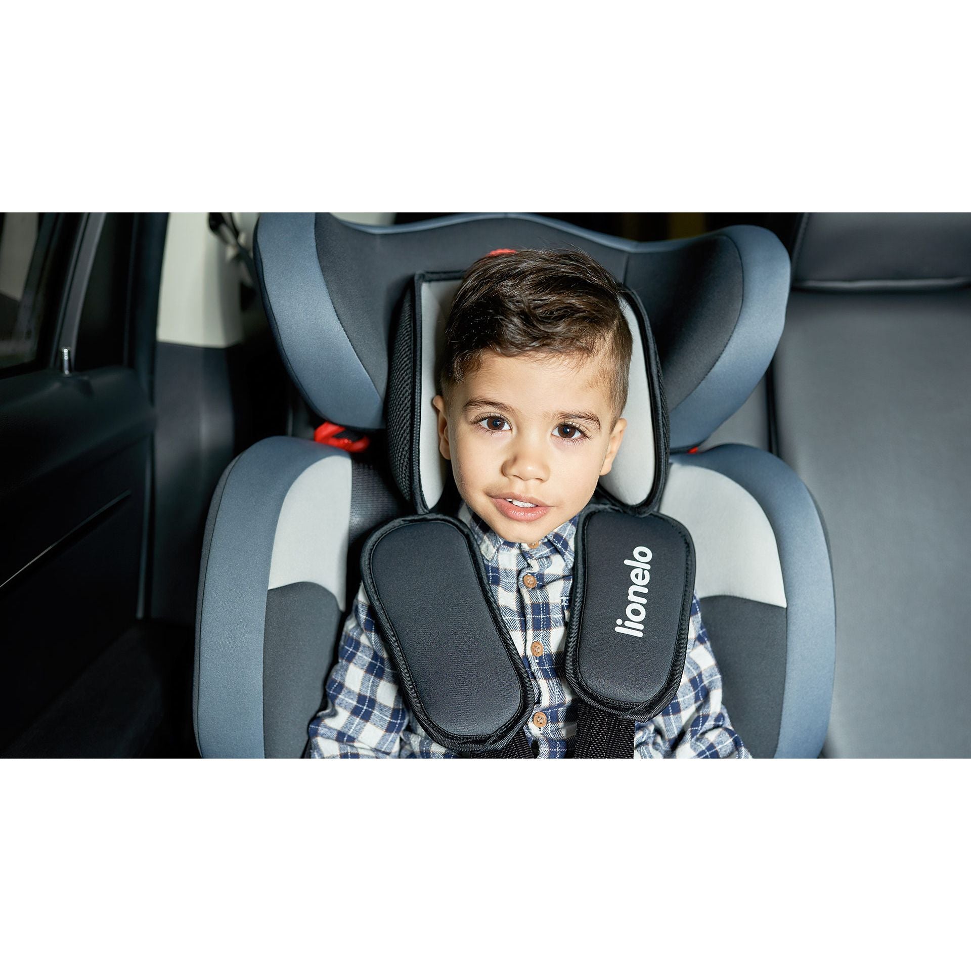 levi_one_sesja_1_f5fcc841-11f7-47f7-b8e6-7f7540bbcb0e